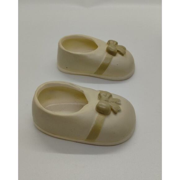 Two Pair of Doll Shoes - 2.75 Inches Long - Picture 7 of 7